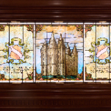 /media/orig/WP5-LL2-south-end-of-halway,-stained-glass,-gorgeous.jpg
