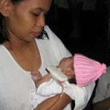 /media/orig/mothebabywithbeaniehat_orig_589x442.jpg