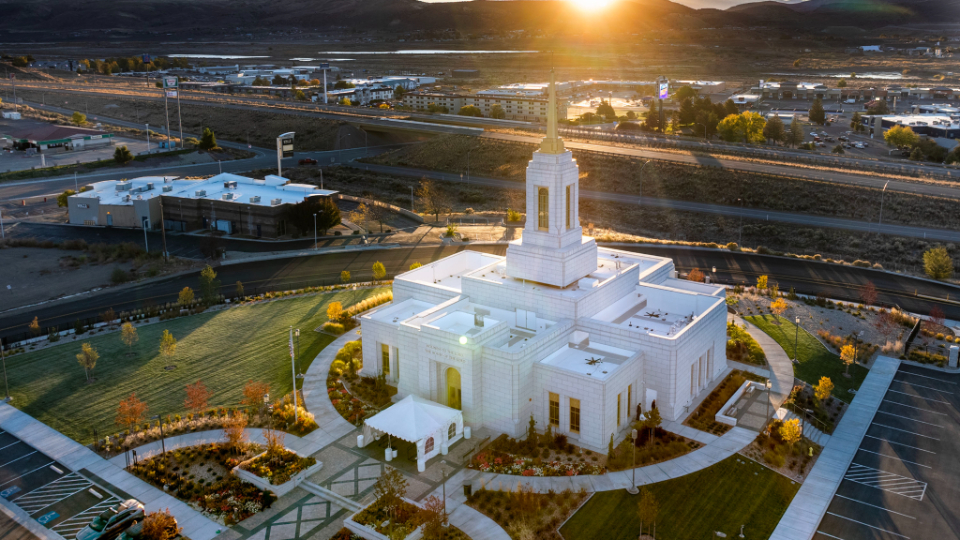 Elko-Nevada-Temple-dedication