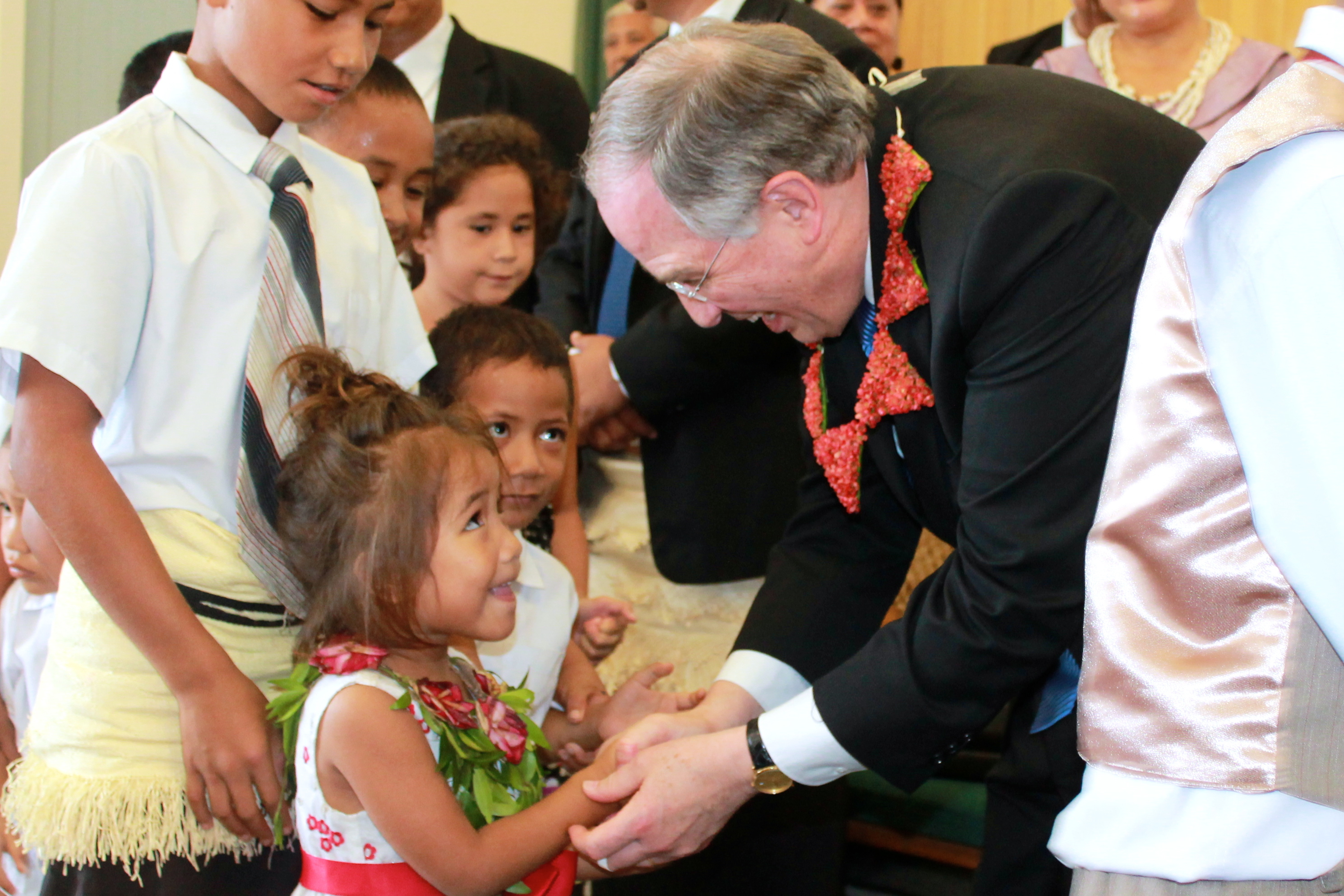 Elder Neil Andersen Tonga 1